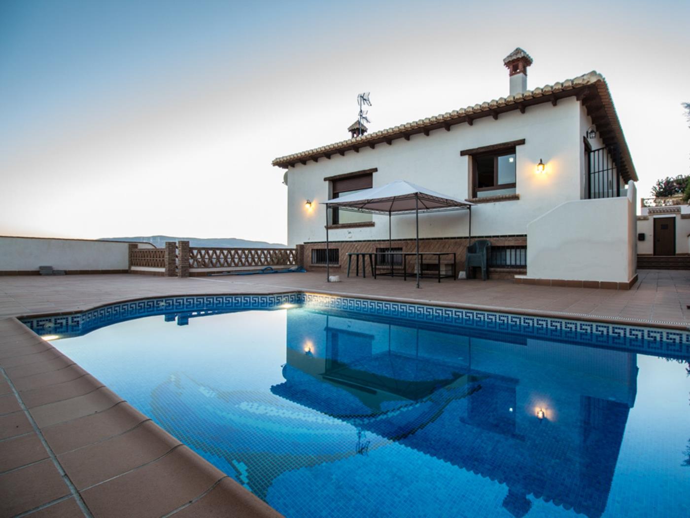 Stunning house with views, pool and terrace in Dúrcal