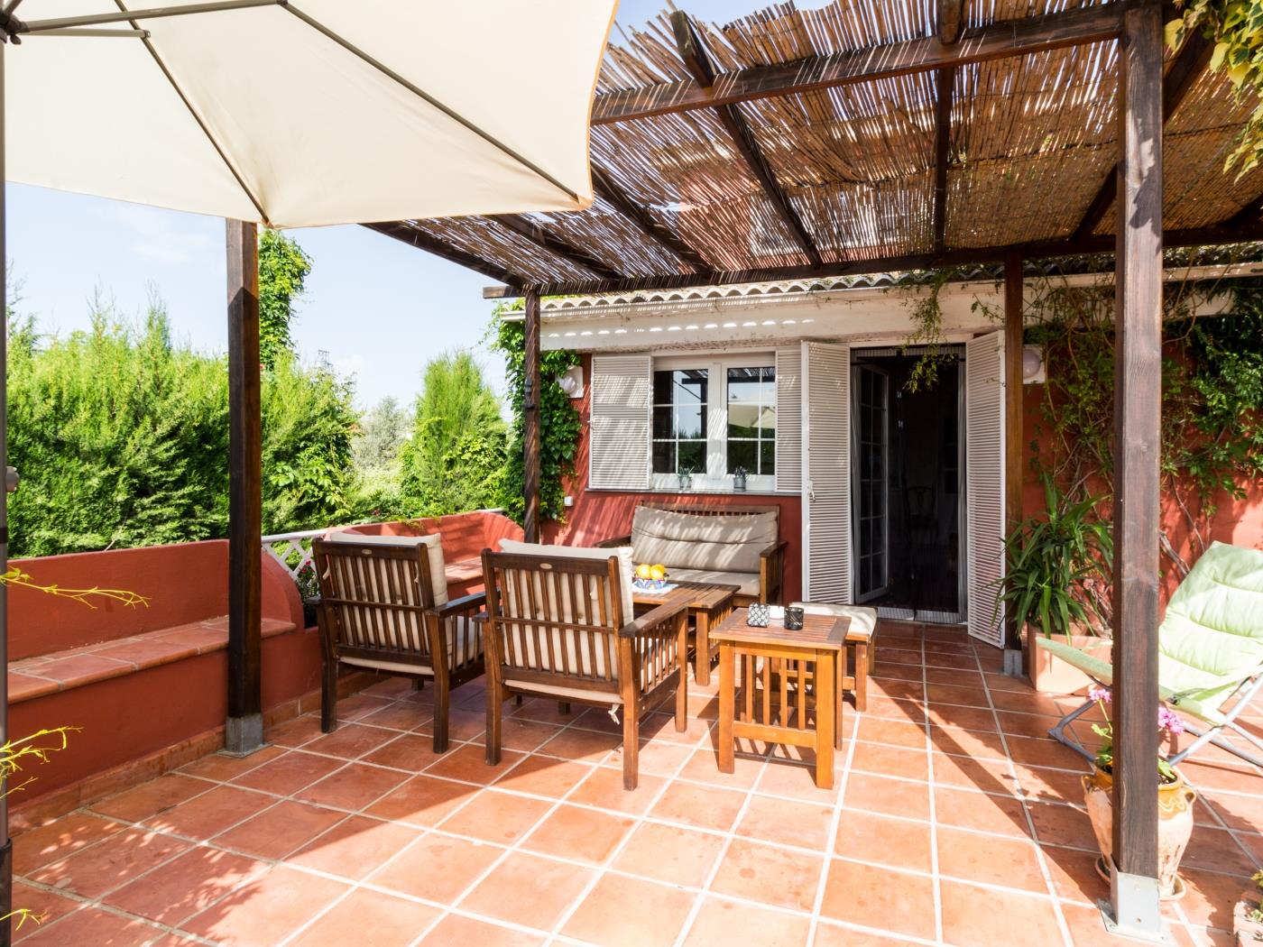 Fantastic duplex with private pool and garden in Padul