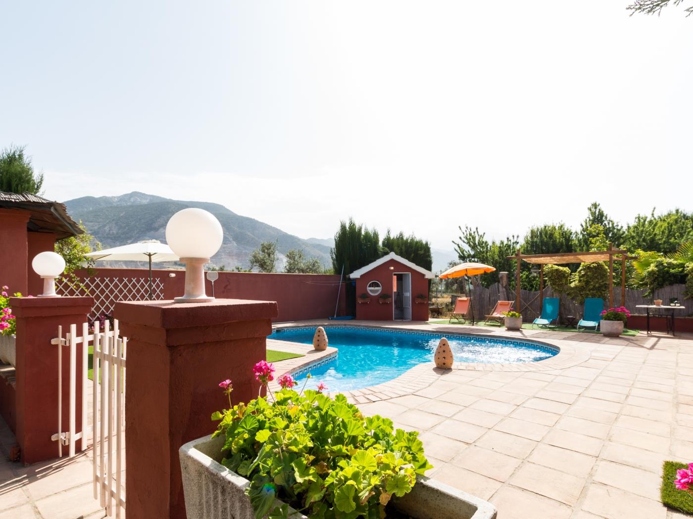 Fantastic duplex with private pool and garden in Padul