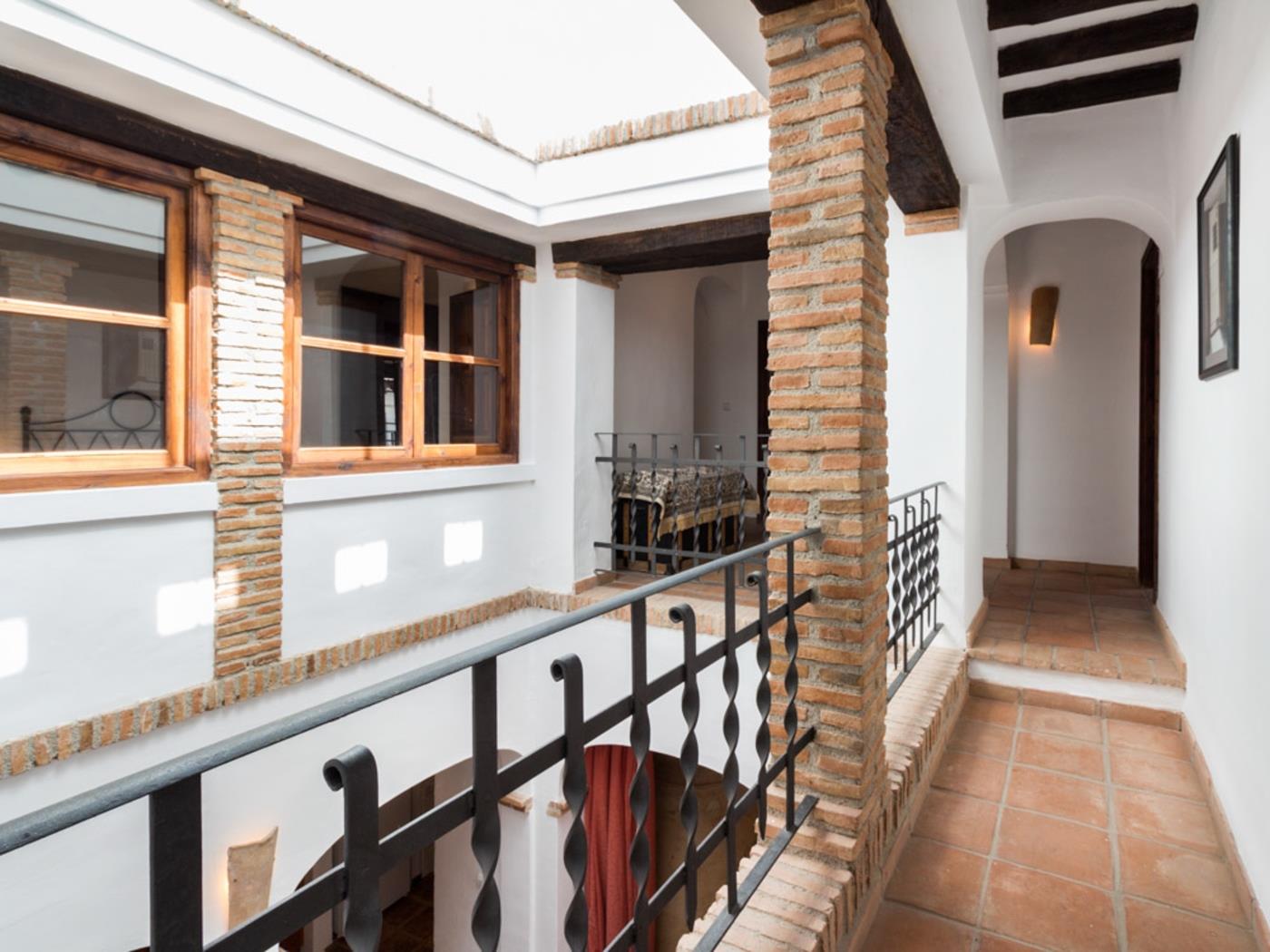 Preciosa Casa Andaluza con piscina barbacoa en Pinos del Valle
