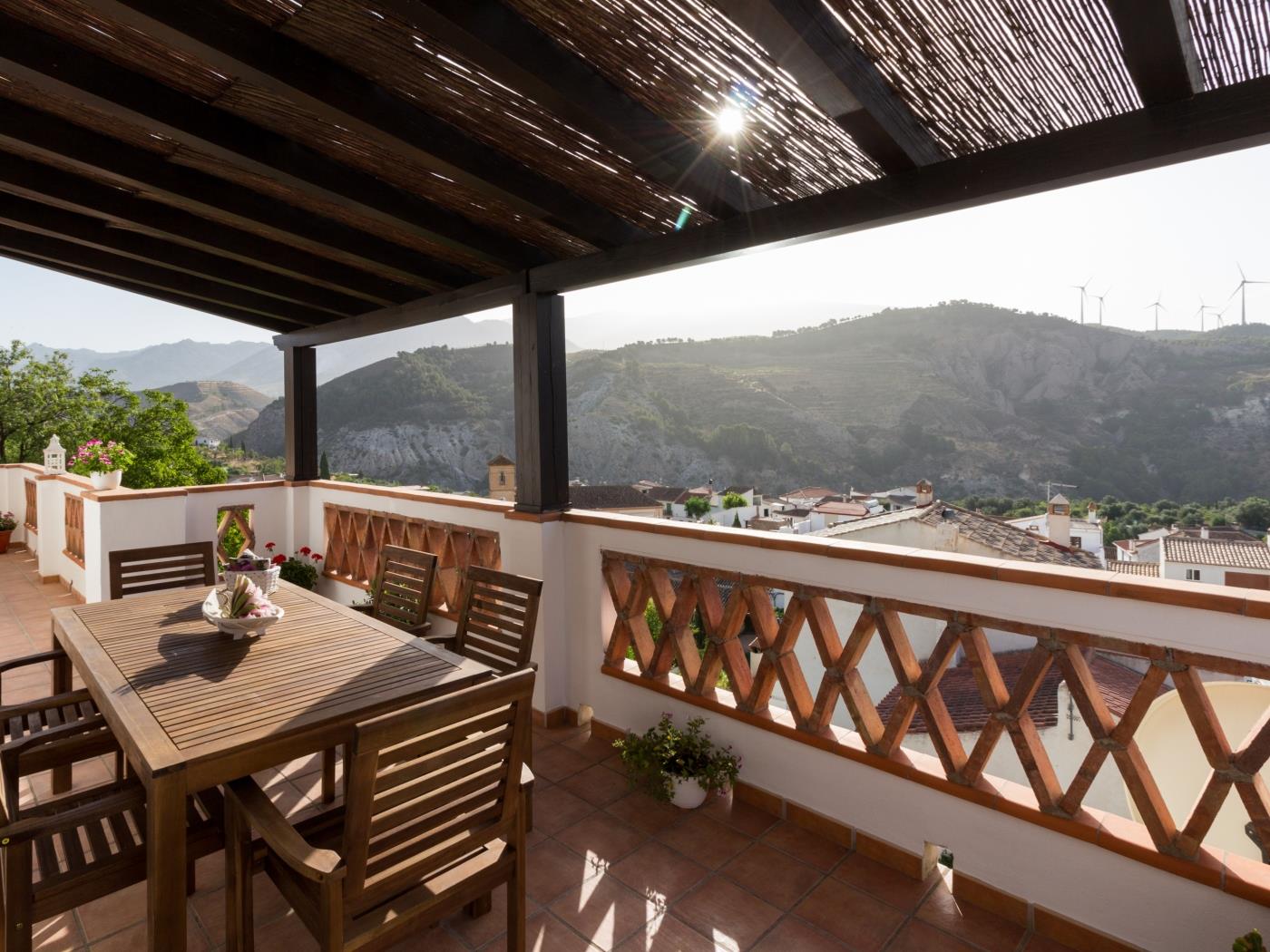 Fabulous villa with private pool and views in Cónchar