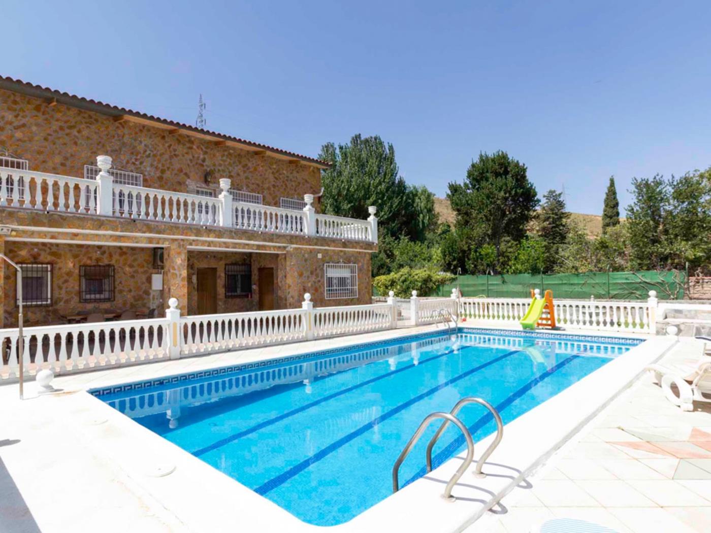 Farmhouse with large garden, large pool in Padul