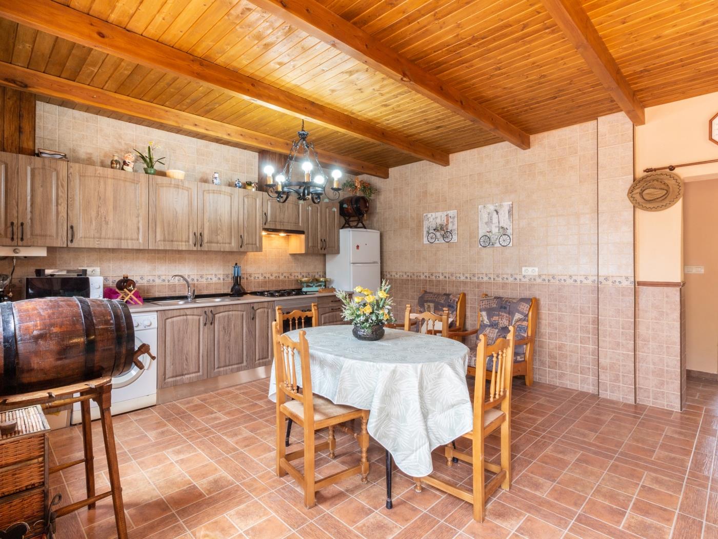 Cottage with private pool, wifi and two bedrooms in Padul