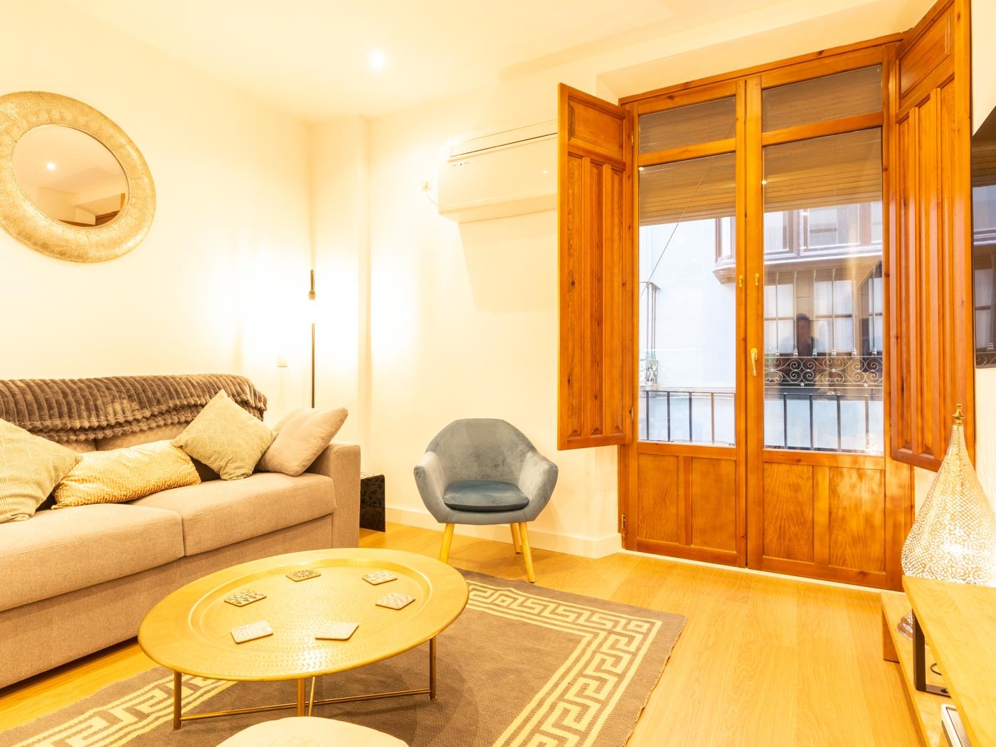 Apto Catedral. Lovely apartment with the best location in Central Granada. in Granada