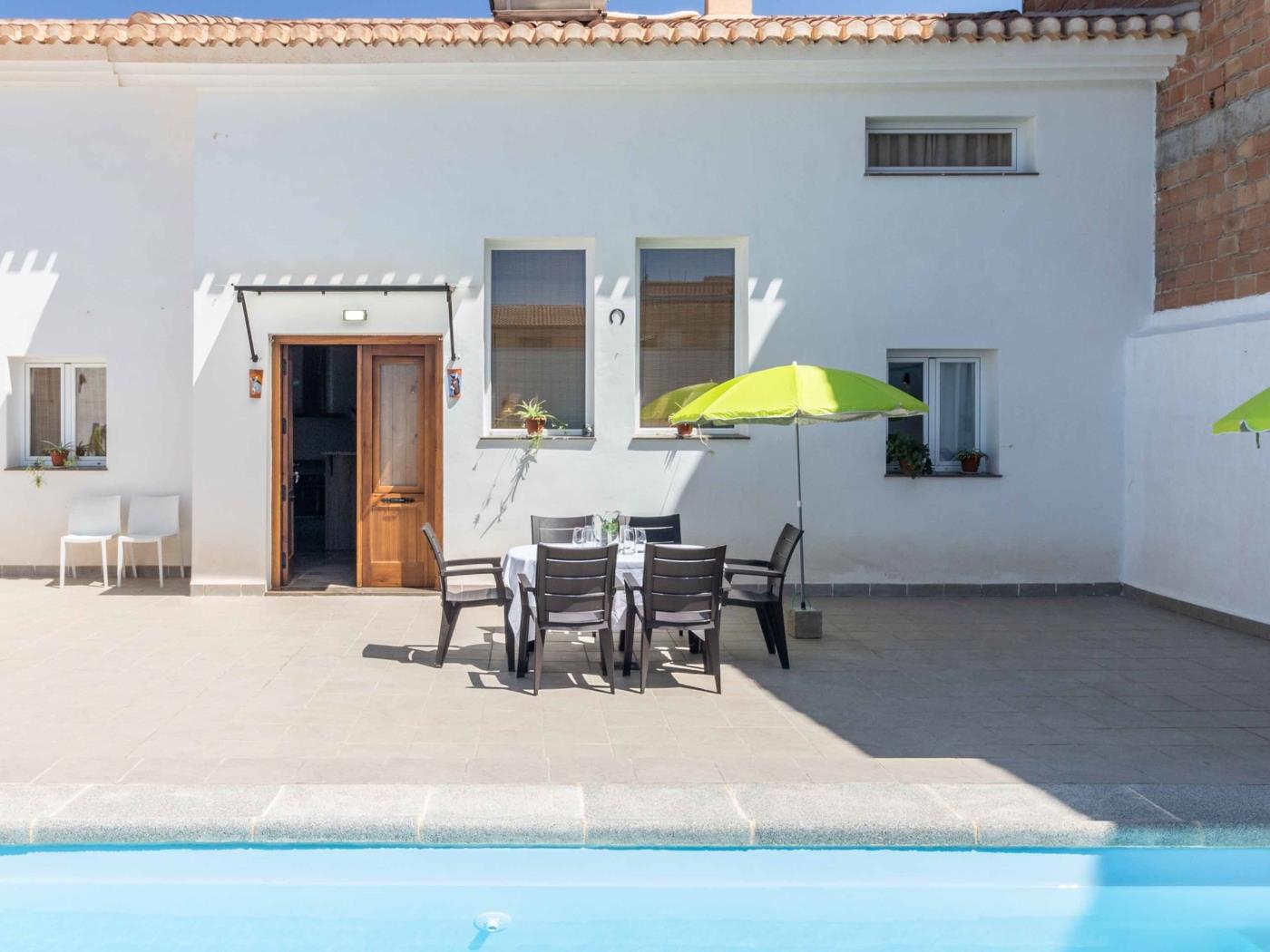 Maison avec piscine, wifi et barbecue à Dúrcal