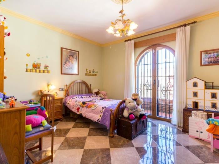 Magnificent house with a large terrace in Dúrcal. in Dúrcal