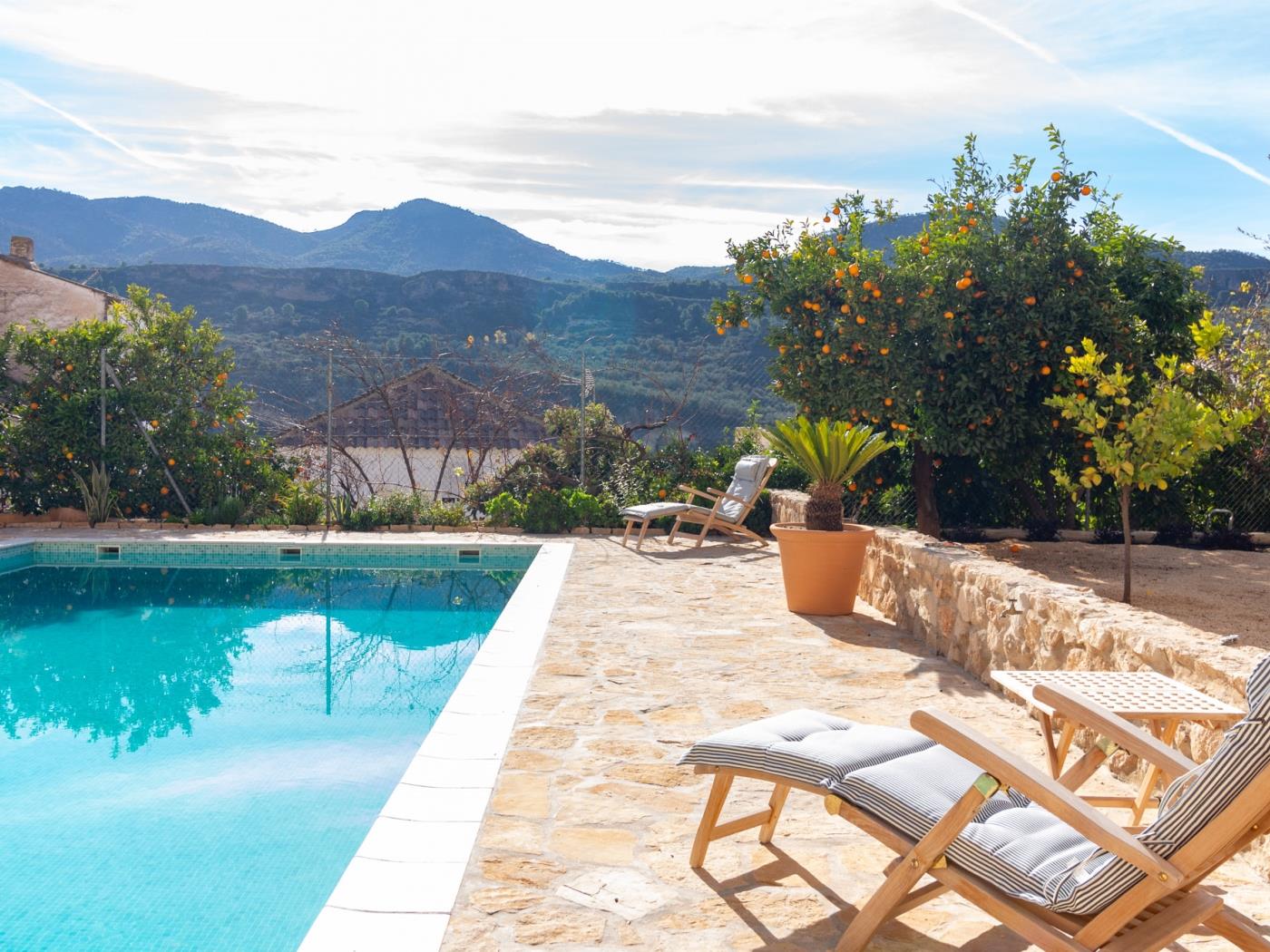 Maison de luxe avec piscine, vue et parking à Albuñuelas