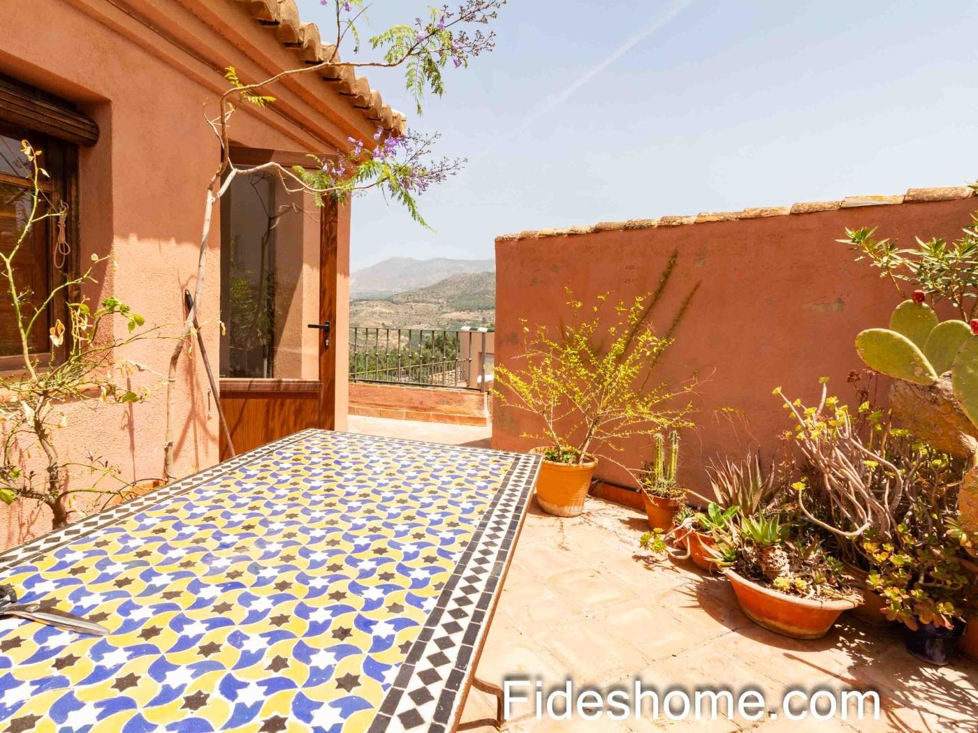 Large village house with pool, patio/garden, terraces and central heating in Pinos del Valle