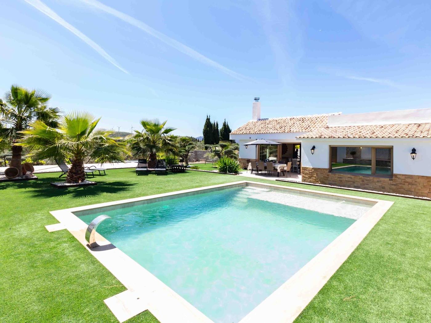 Precioso cortijo con vistas espectaculares en Dúrcal