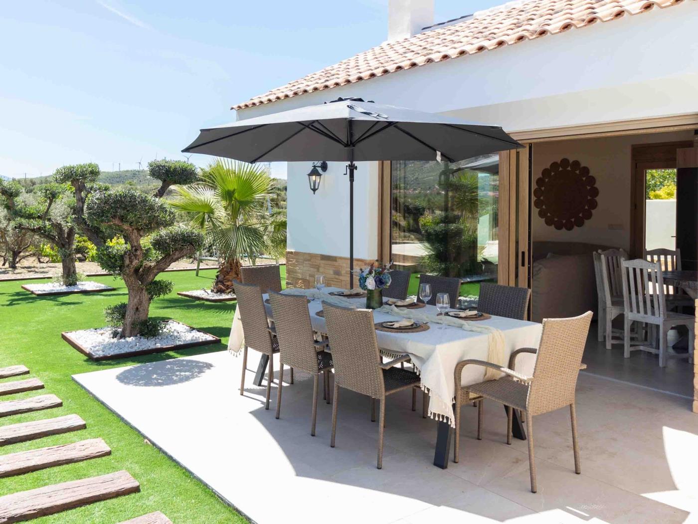 Schönes Cortijo mit spektakulärer aussicht in Dúrcal