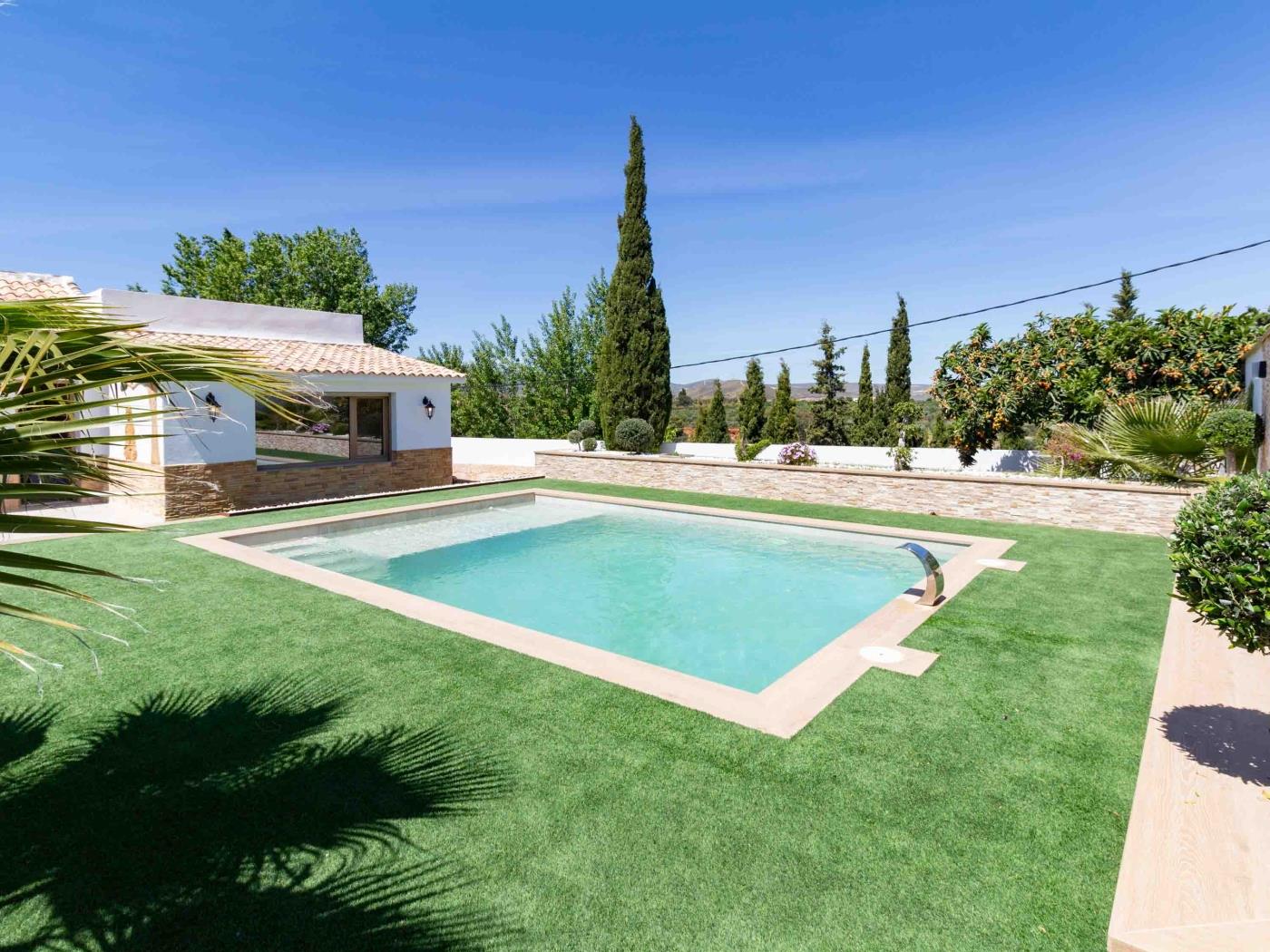 Schönes Cortijo mit spektakulärer aussicht in Dúrcal