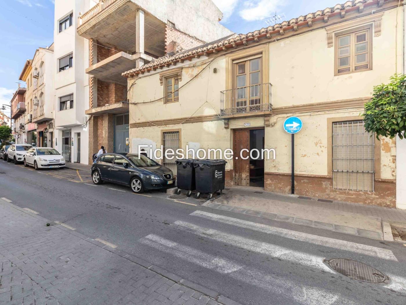 Townhouse with large garden area in Dúrcal