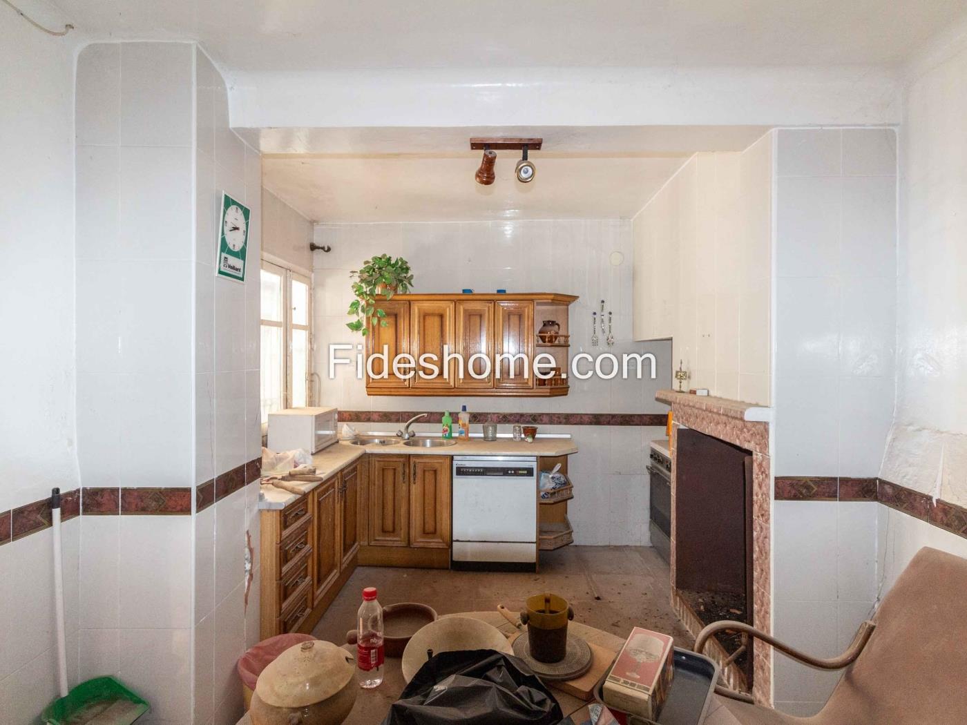 Townhouse with large garden area in Dúrcal