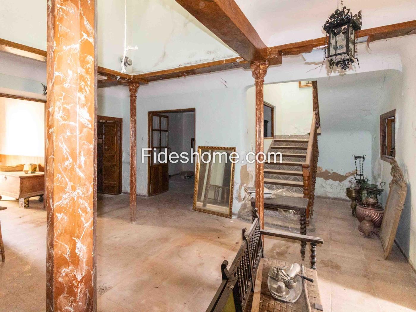 Townhouse with large garden area in Dúrcal