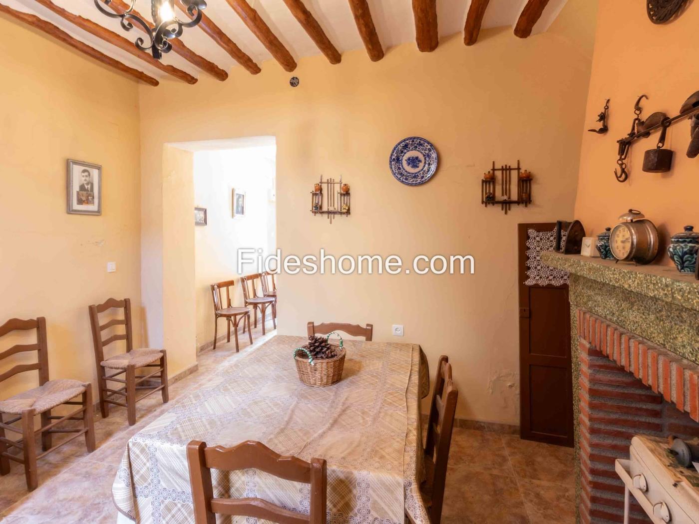 Townhouse very well located in Dúrcal in Dúrcal