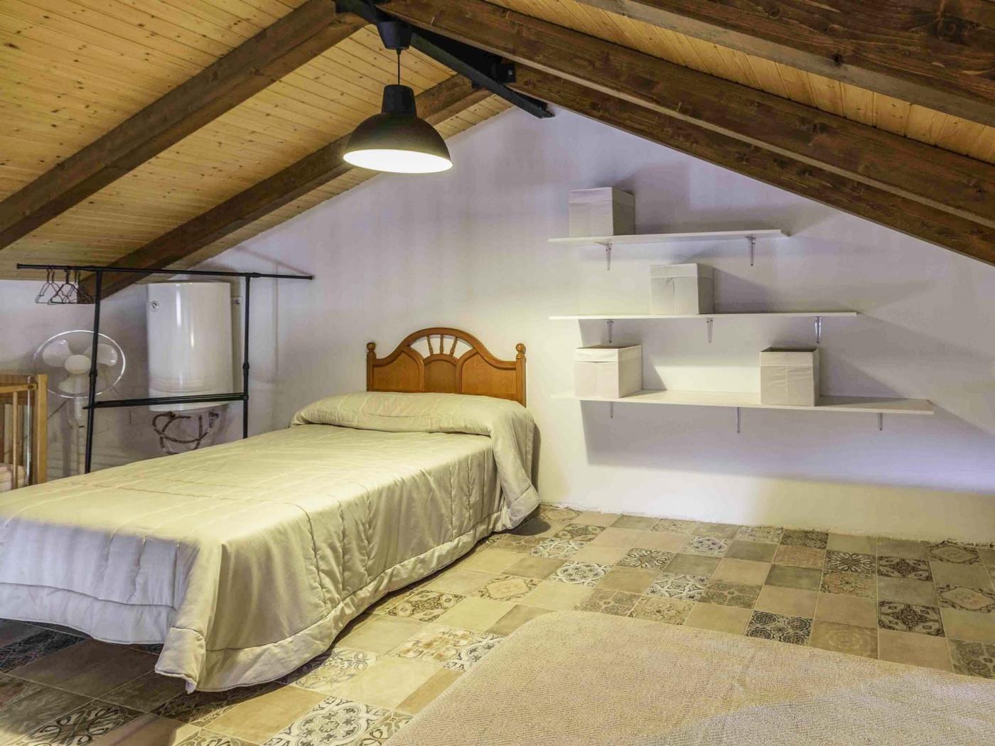 Farmhouse with pool and garden in Dúrcal