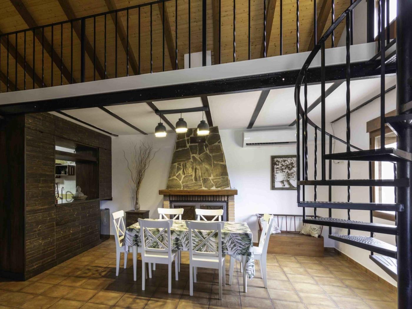 Farmhouse with pool and garden in Dúrcal