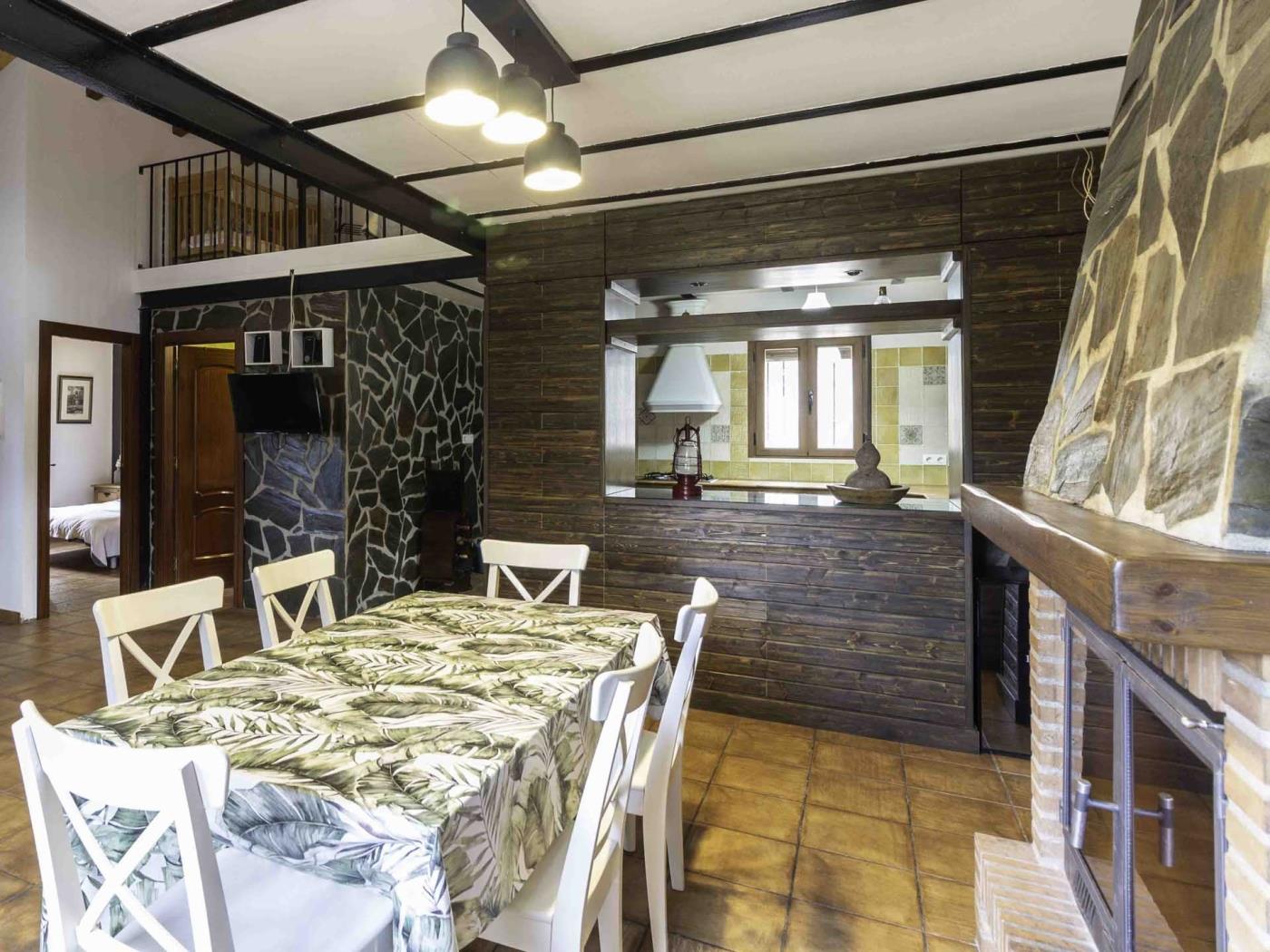 Farmhouse with pool and garden in Dúrcal