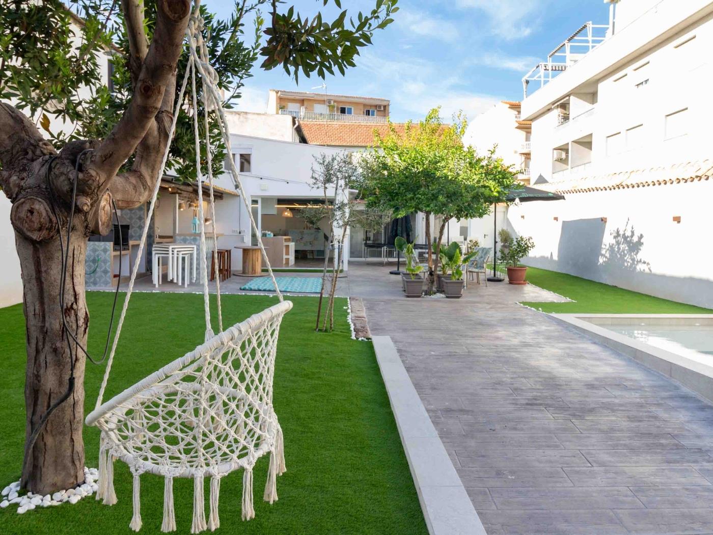 Kleines Haus mit Garten und Pool, ideal für Paare in Atarfe
