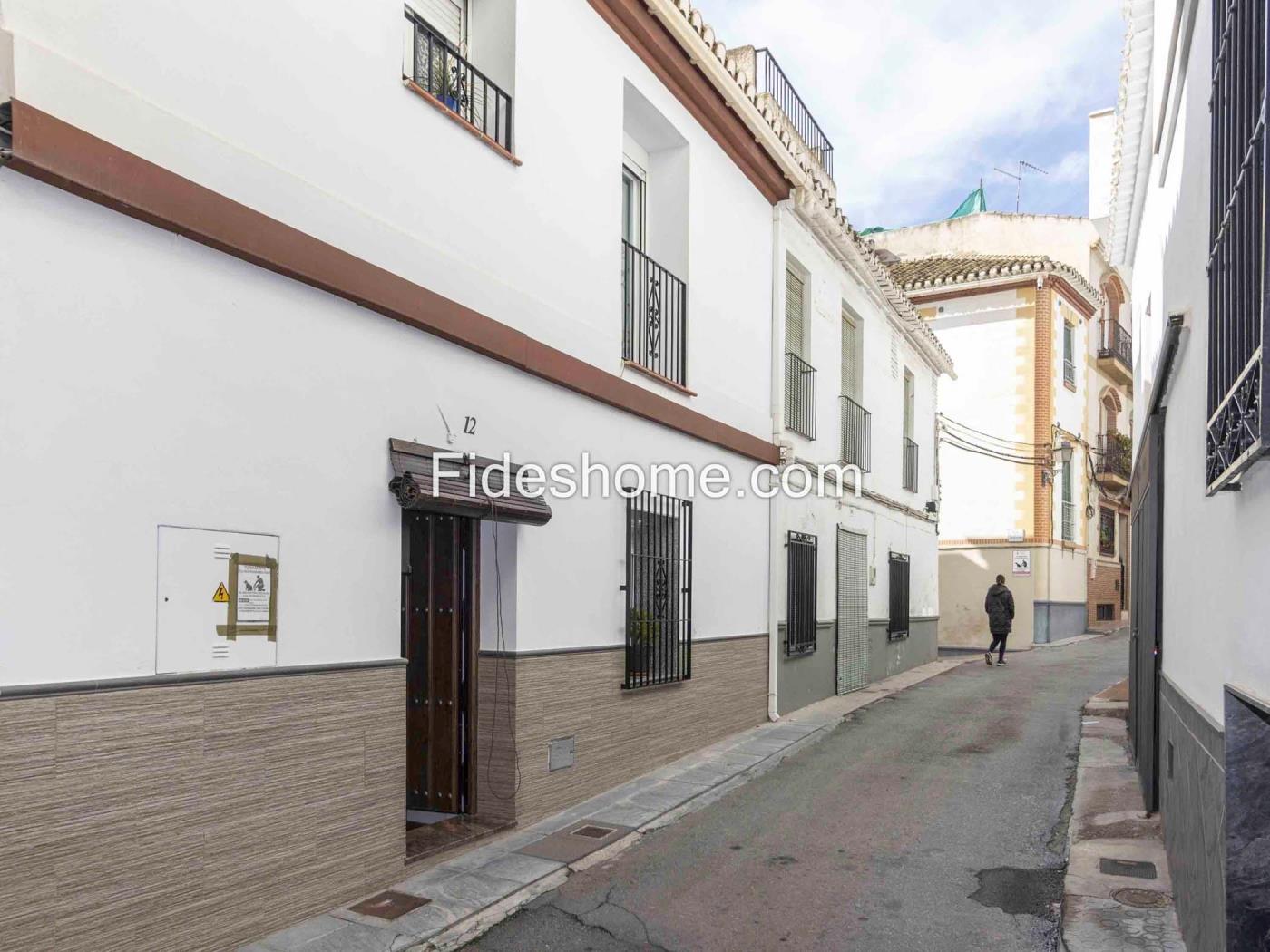 Encanto y confort en el corazón de Padul en Padul