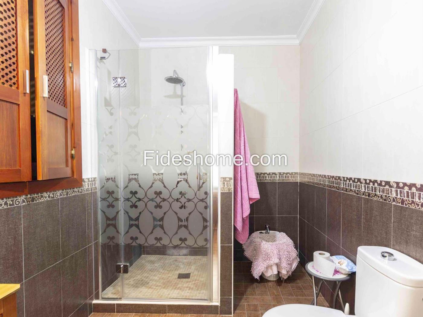Encanto y confort en el corazón de Padul en Padul