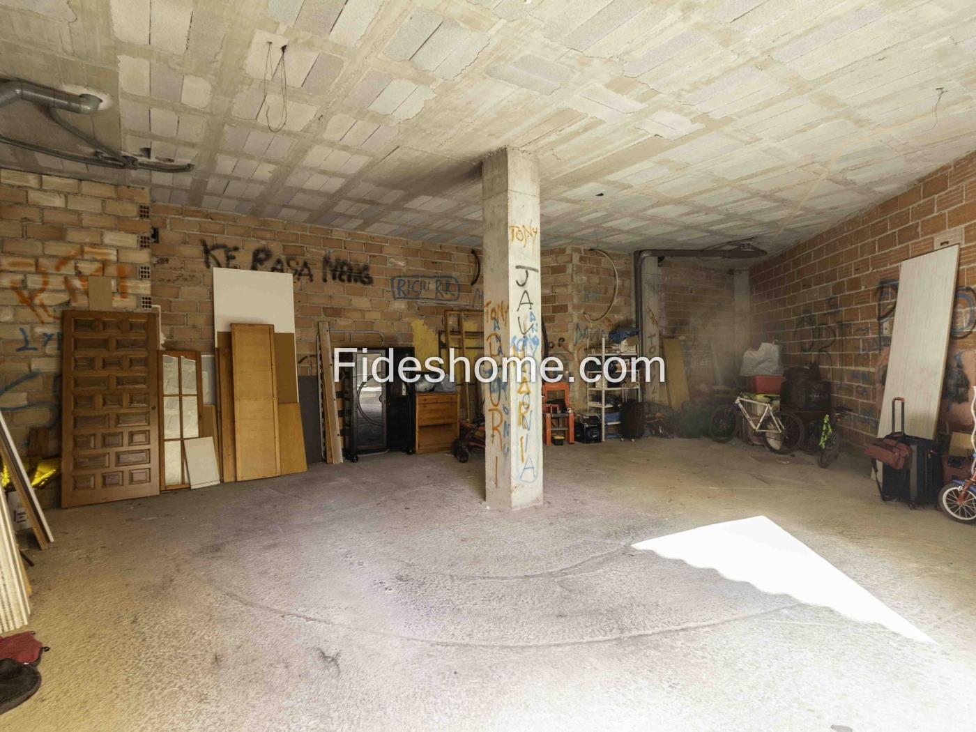 75 m² Commercial Premises in the Heart of Dúrcal in Dúrcal