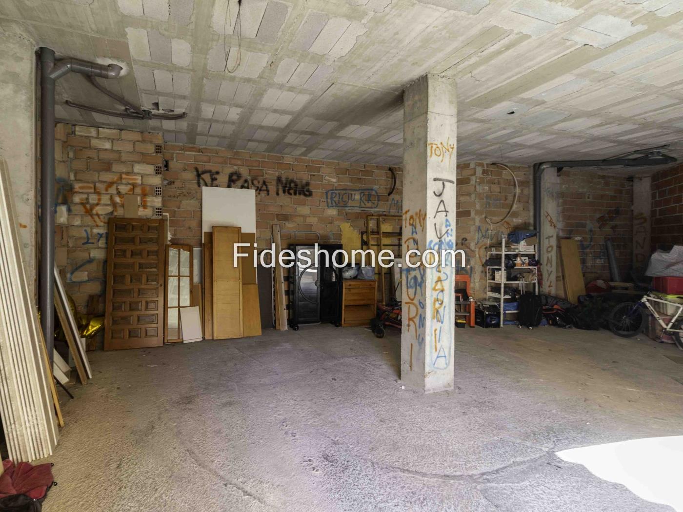 75 m² Commercial Premises in the Heart of Dúrcal in Dúrcal
