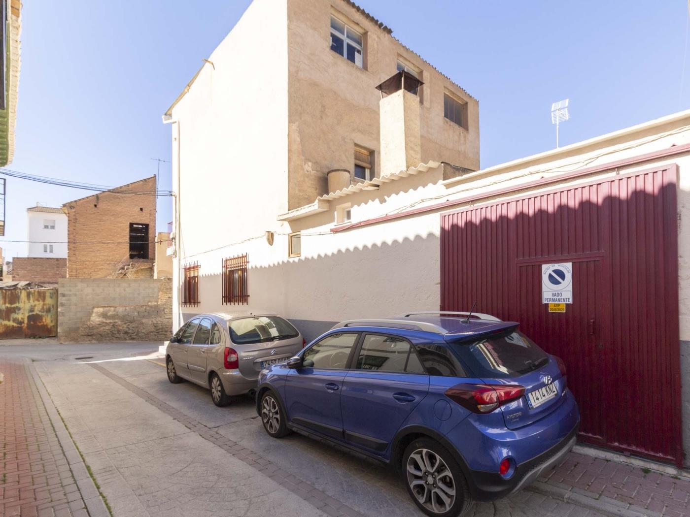 Luminosa casa de pueblo con patio en Dúrcal en Dúrcal