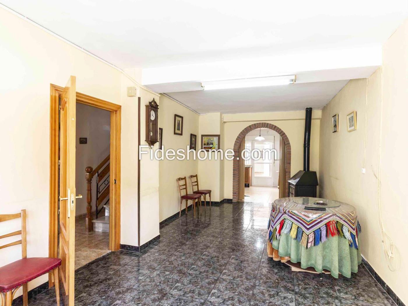 Ruim en Licht Huis met Terrassen in Dúrcal .en Dúrcal
