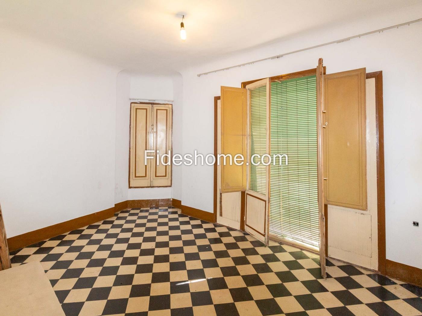 Wonen en werken in het hart van Dúrcal .en Dúrcal