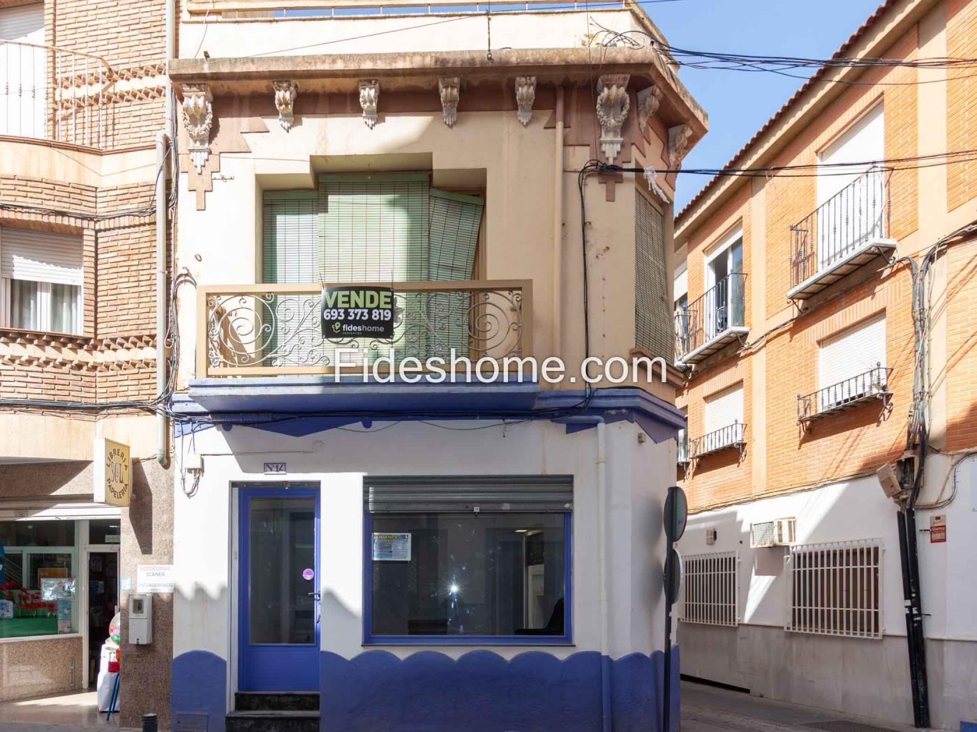 Wonen en werken in het hart van Dúrcal .en Dúrcal