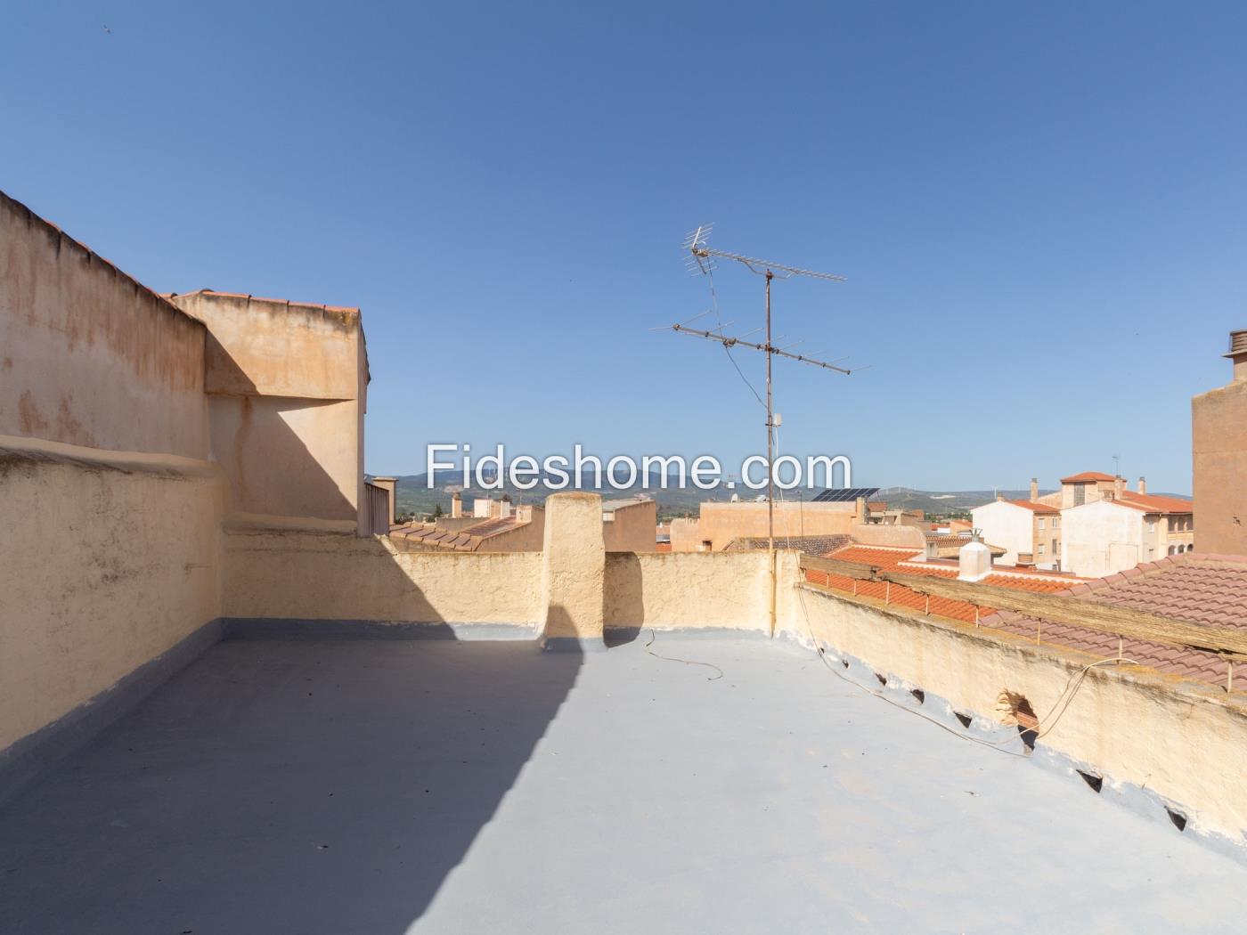 Wonen en werken in het hart van Dúrcal .en Dúrcal