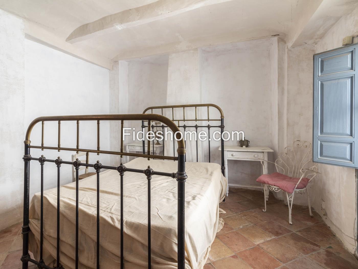Casa de pueblo en venta en Calle Santísima Trinidad 42, Lecrin en Chite