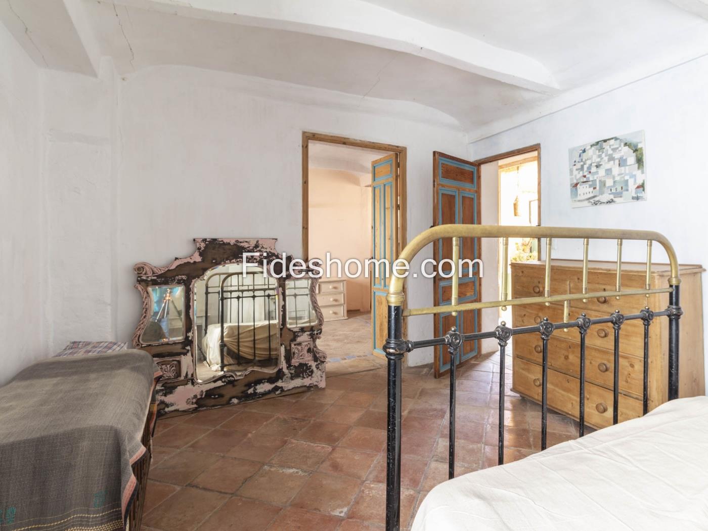 Casa de pueblo en venta en Calle Santísima Trinidad 42, Lecrin en Chite