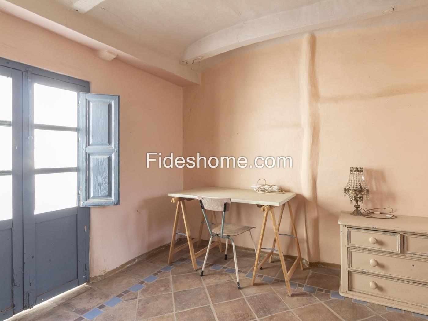 Casa de pueblo en venta en Calle Santísima Trinidad 42, Lecrin en Chite