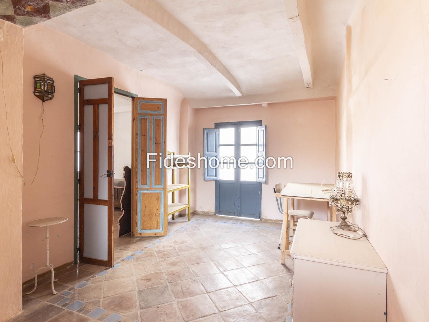 Casa de pueblo en venta en Calle Santísima Trinidad 42, Lecrin en Chite