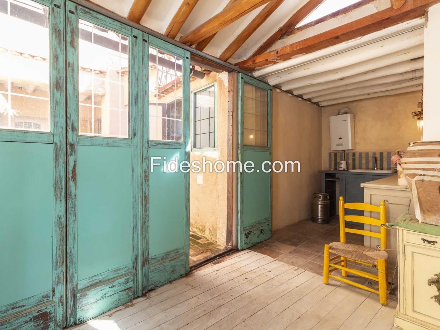 Casa de pueblo en venta en Calle Santísima Trinidad 42, Lecrin en Chite