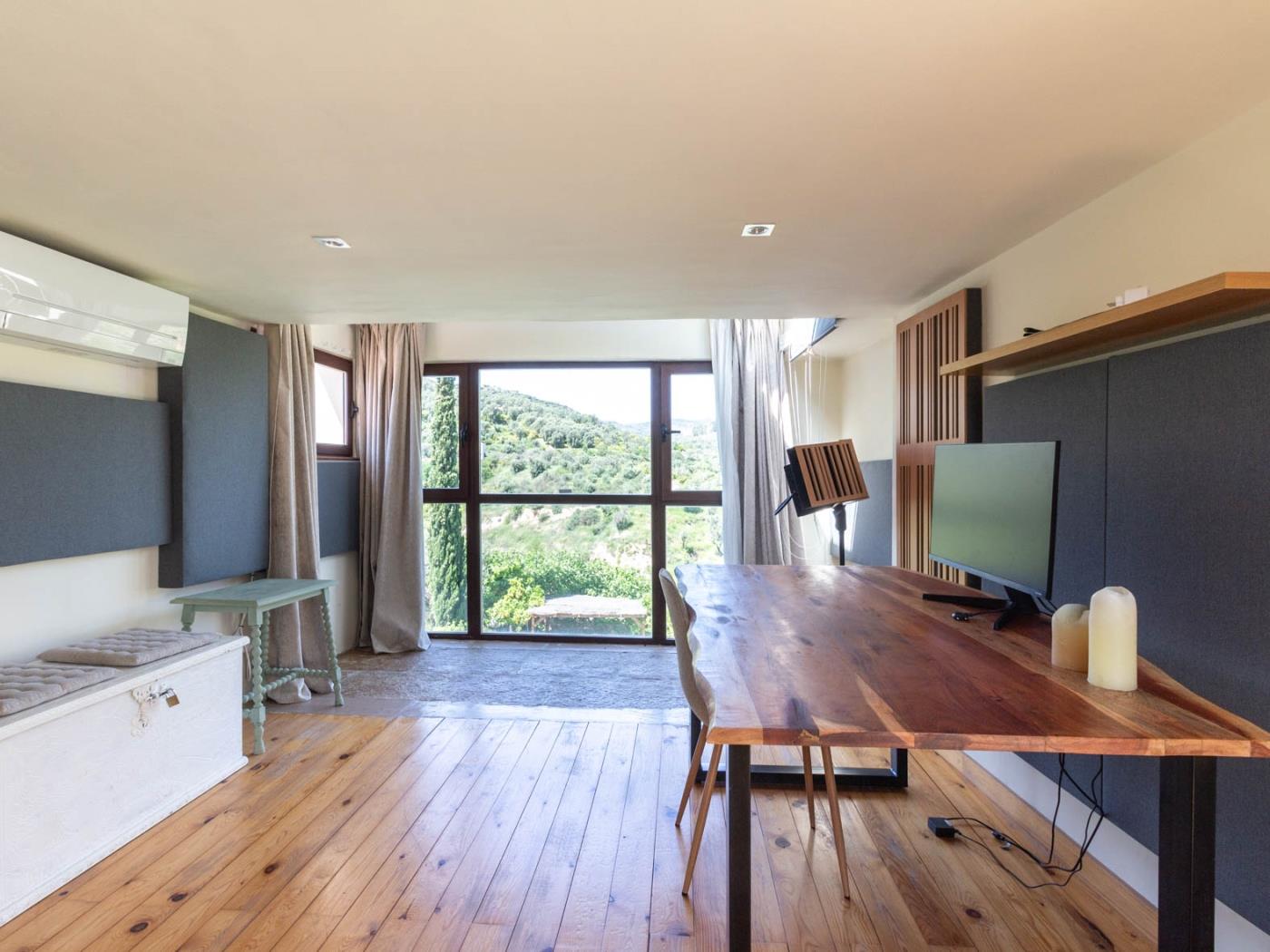 Belle maison avec piscine au coeur de la vallée de Lecrín à Restábal