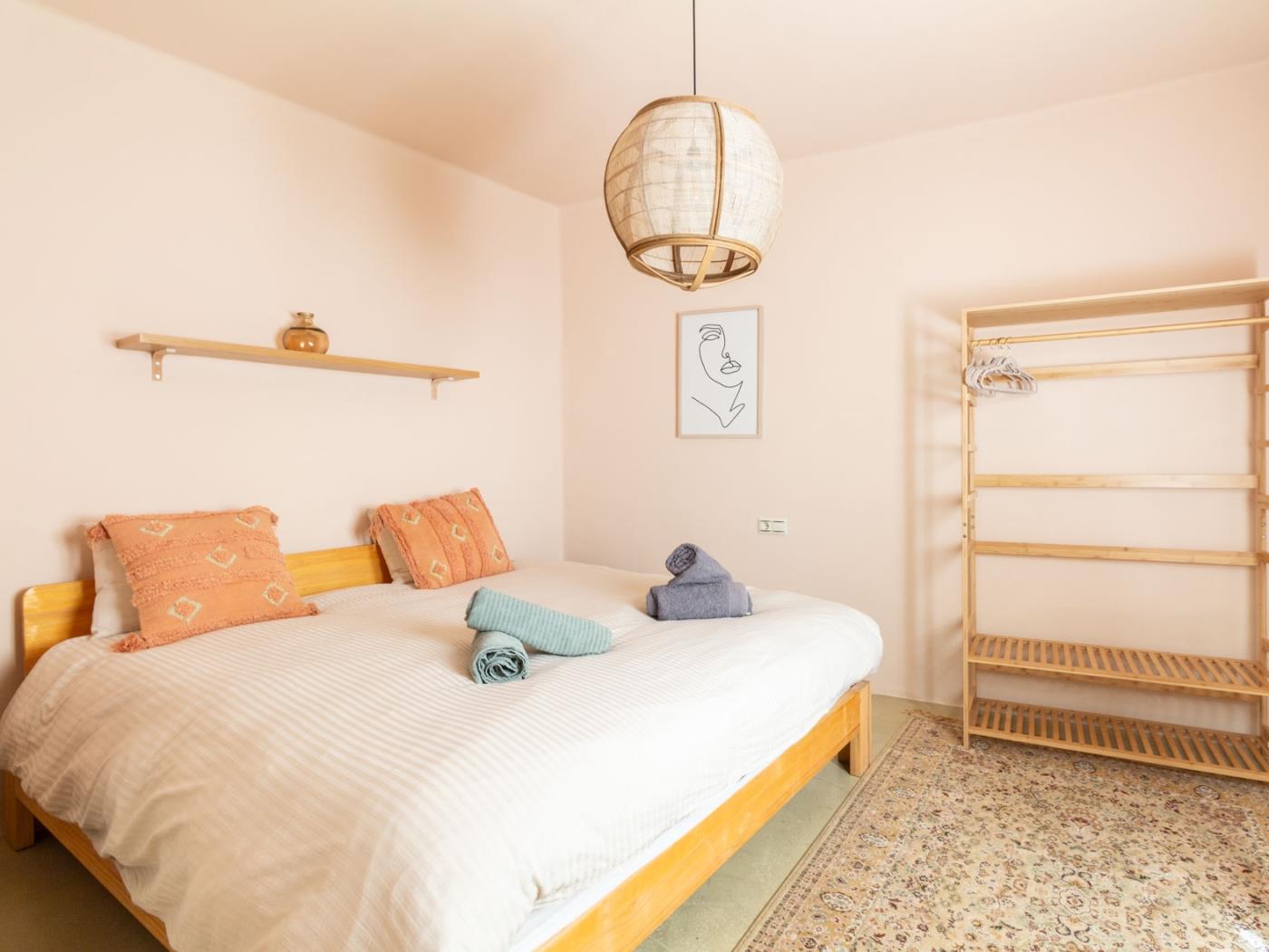 Belle maison avec piscine au coeur de la vallée de Lecrín à Restábal