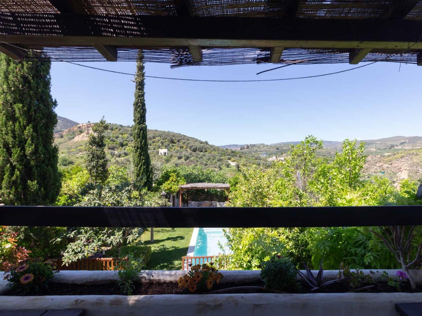 Belle maison avec piscine au coeur de la vallée de Lecrín à Restábal