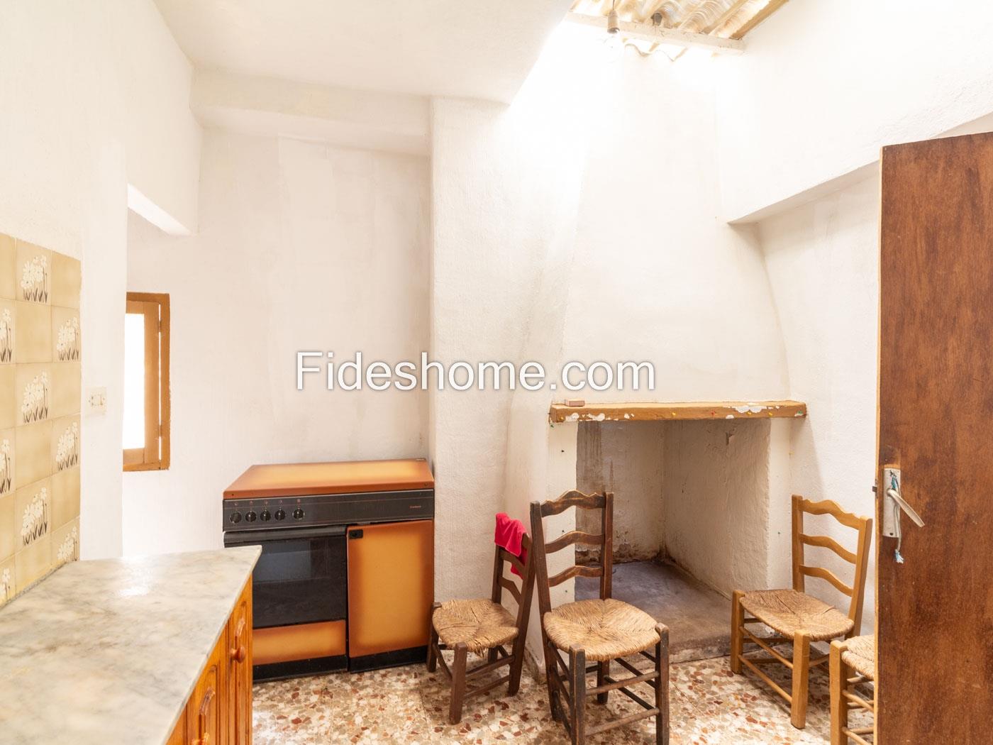 Casa con encanto y patio en Chite en Chite
