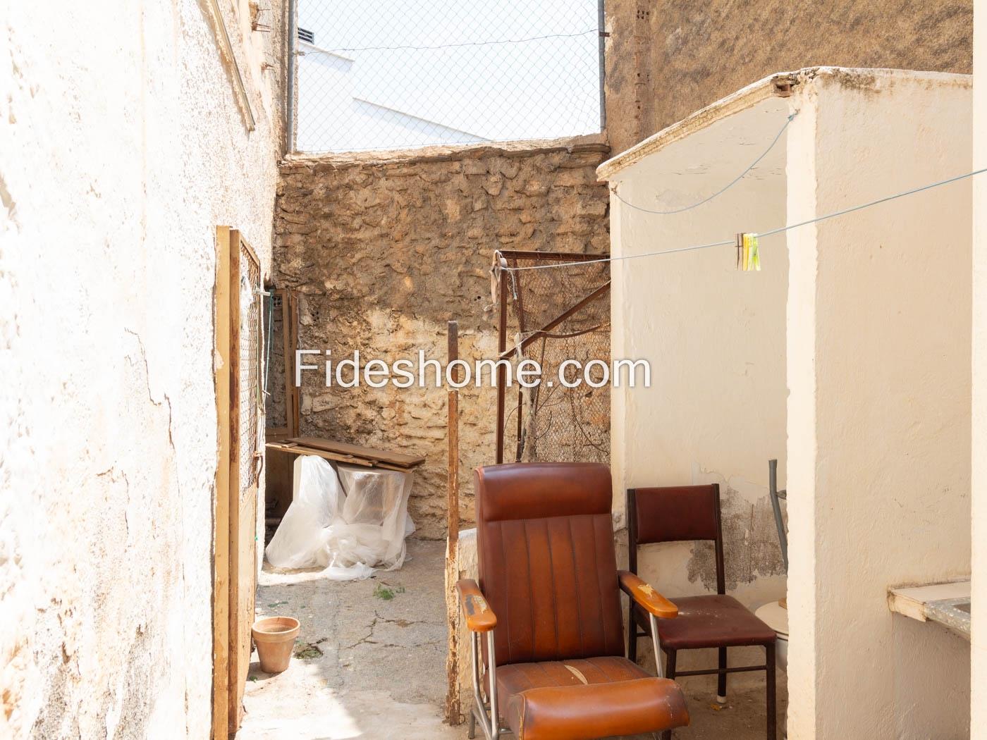 Casa con encanto y patio en Chite en Chite