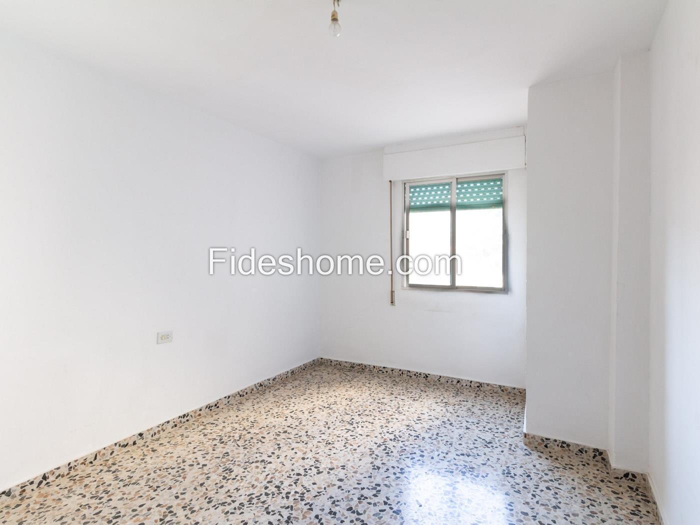 Spacious and bright apartment in Dúrcal in Dúrcal