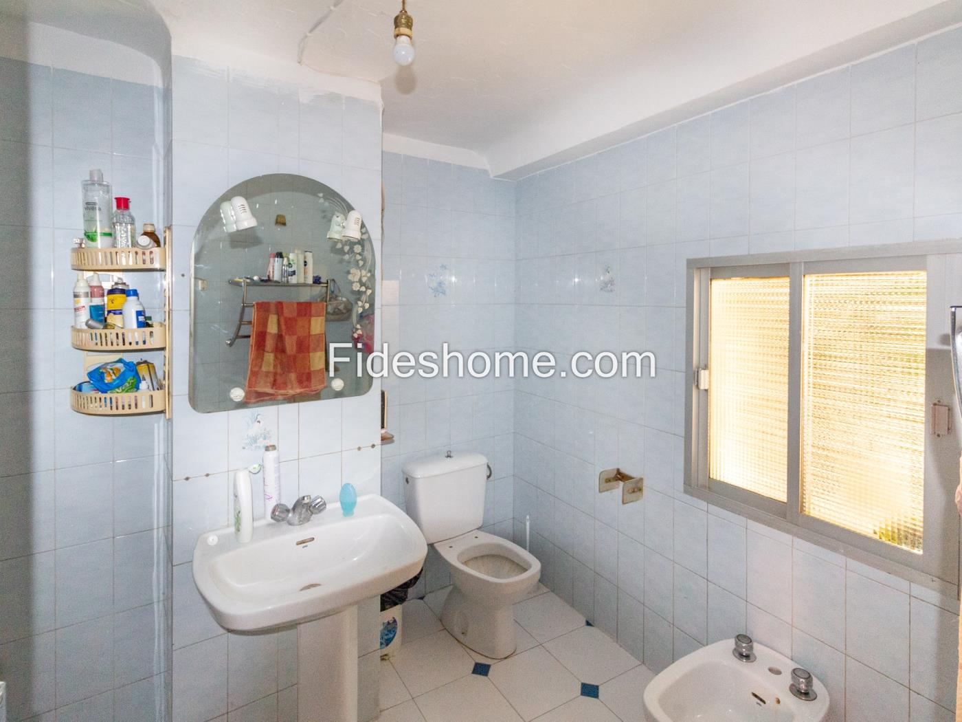 Tussenwoning / Chalet te koop op Plaza Soto 10, Dúrcal .en Dúrcal