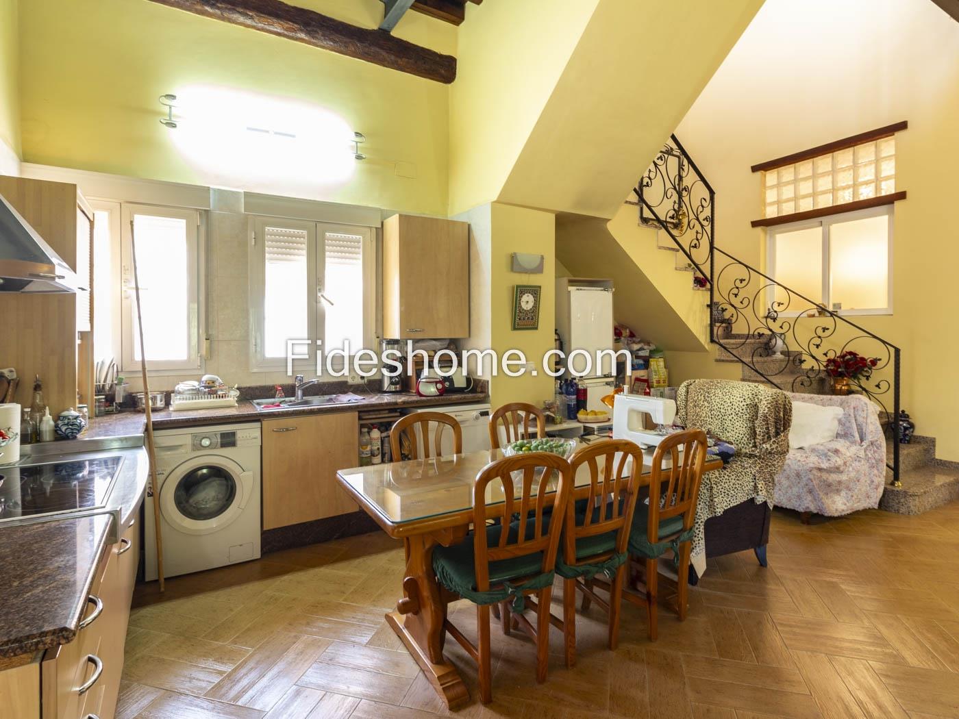 Charming house in Pinos del Valle in Pinos del valle