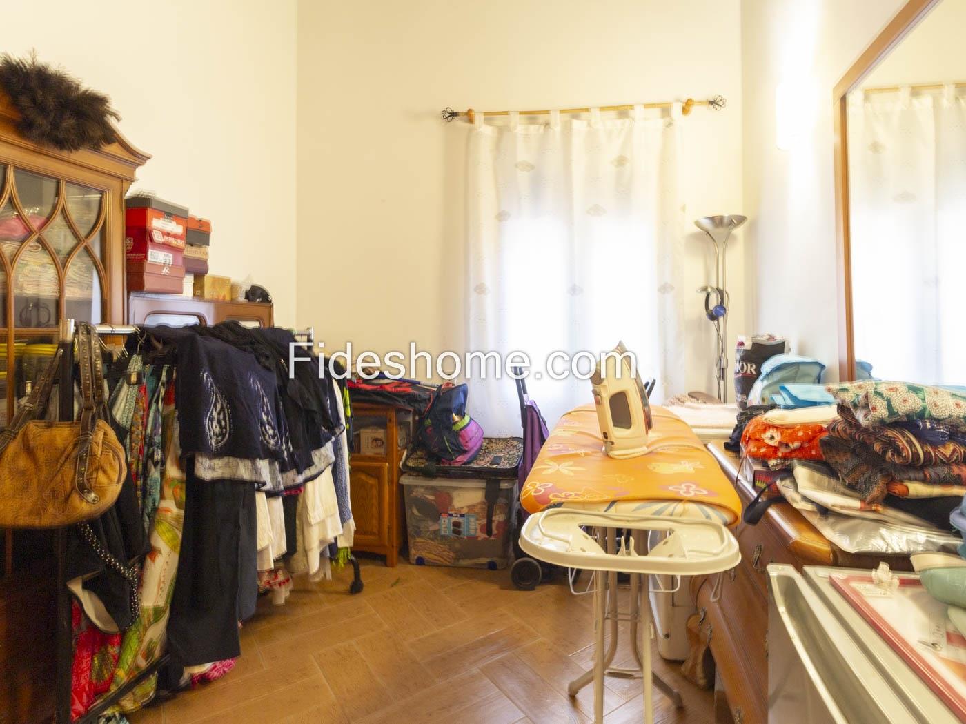 Charming house in Pinos del Valle in Pinos del valle