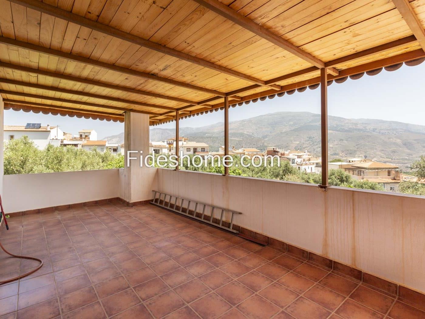 Charming house in Pinos del Valle in Pinos del valle