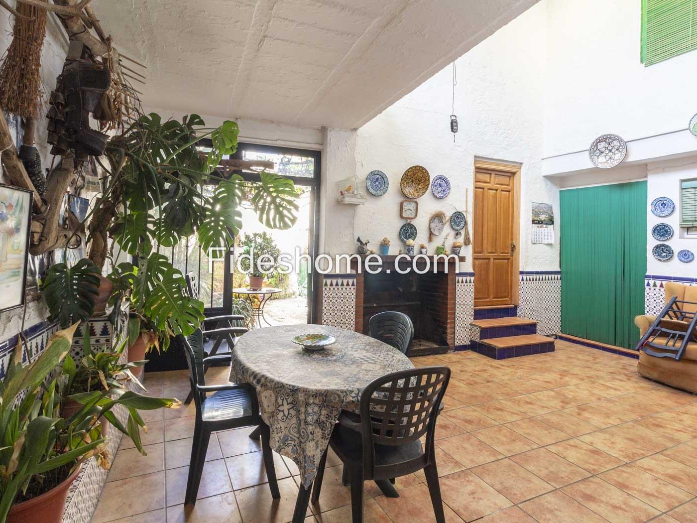 Maison avec jardin et potentiel à Dúrcal à Dúrcal