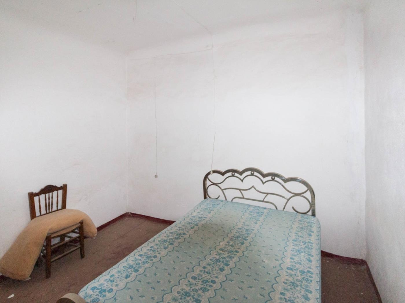 House with garden and fireplace to create your dream home in Talará