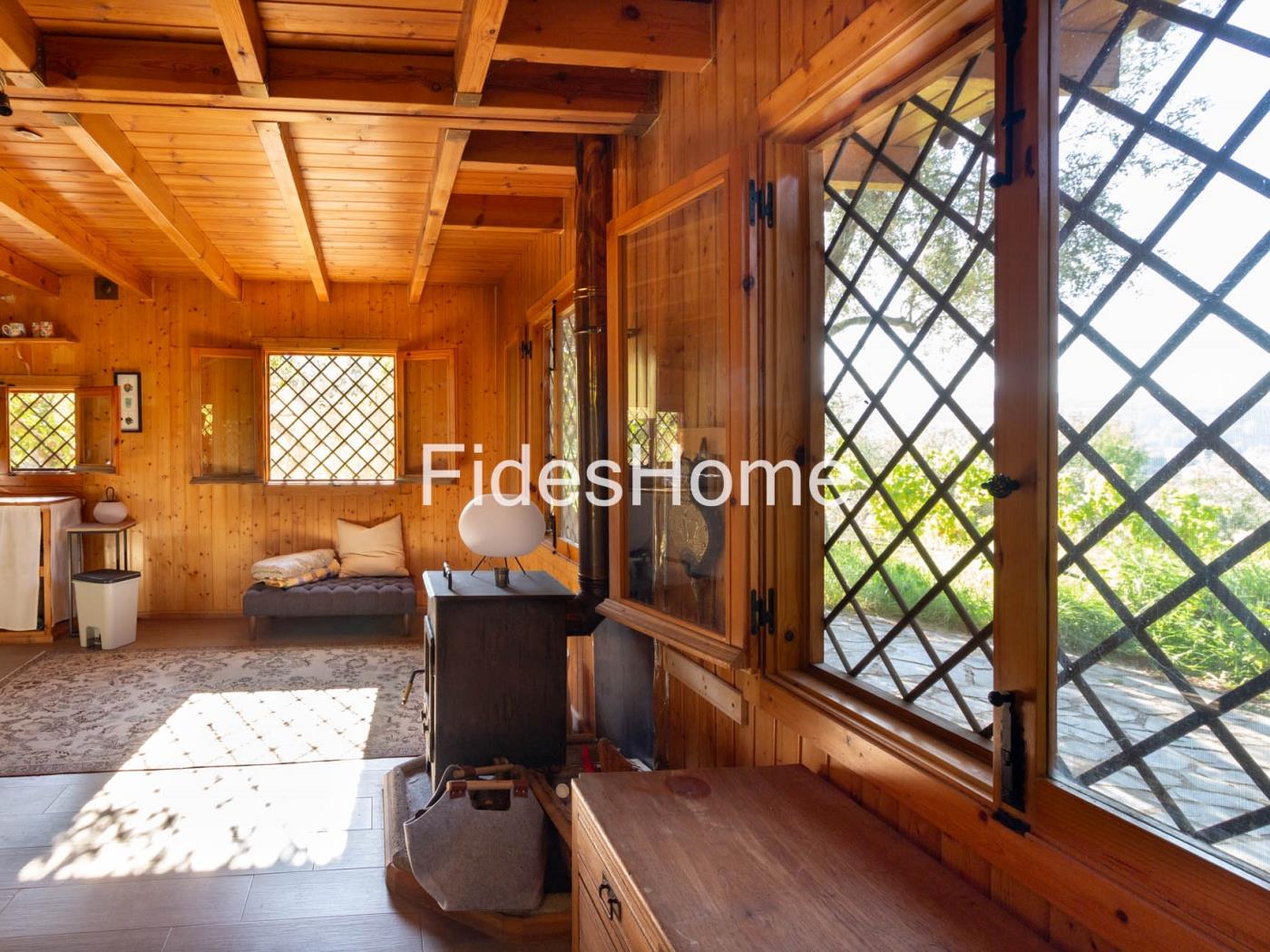 Maison rustique à Murchas : bois, montagnes et instants à vivre à Murchas